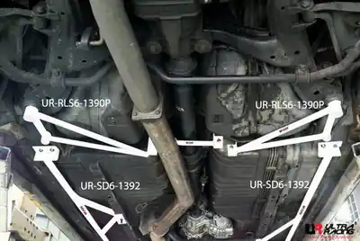 Nissan Skyline GTR R33 Ultra-R achter 2x 3-Point achter brace s | Online bestellen