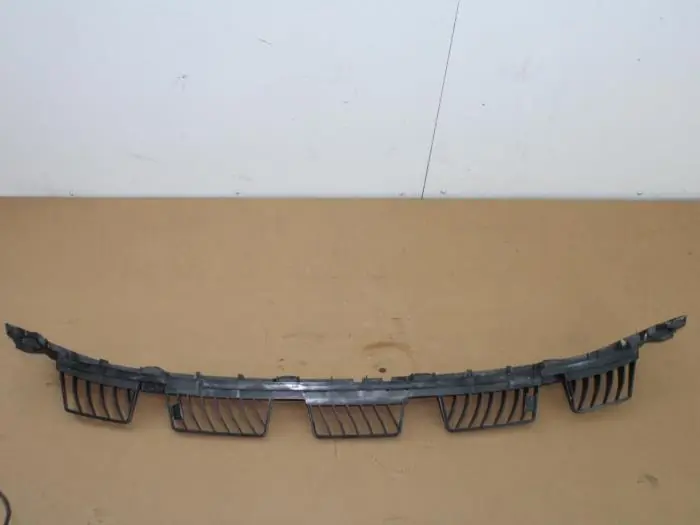 Bumperframe achter Skoda Karoq O141833 | Nieuw binnengekomen