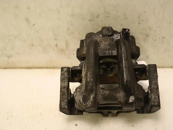 Veilig betalen - Remklauw (Tang) links-achter BMW 3-Serie O168231
