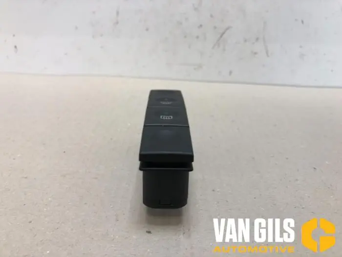 Mis het niet | Verwarmingsschakelaar Achterruit Ford Fiesta O236184