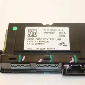 Nieuw binnen | Module (diversen) Tesla Model S O97803